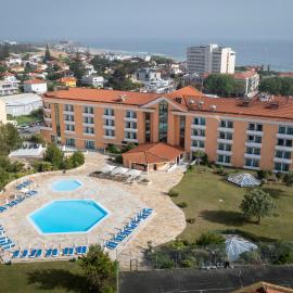 Riviera Hotel