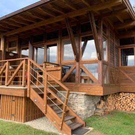 Katarino Mountain House，位于班斯科的酒店