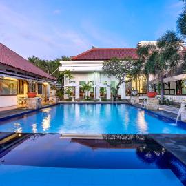 Inna Bali Heritage Hotel,位于登巴萨的酒店