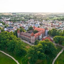 Hotel&Restauracja Zamek Bytów，位于贝图夫的酒店