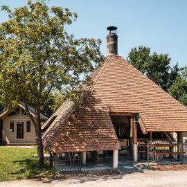 Camping Groenpark，位于Zele的酒店