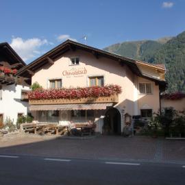Hotel Chavalatsch，位于图布雷的酒店