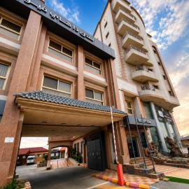 The High View Hotel - ذا هاي فيو，位于巴哈的酒店