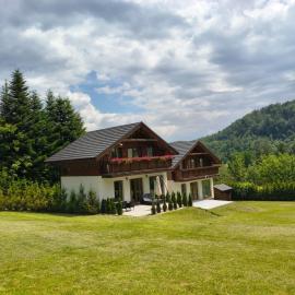 Beskidylla CHALET，位于乌斯特龙的酒店