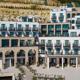 Avaris Hotel,位于德尔米的酒店