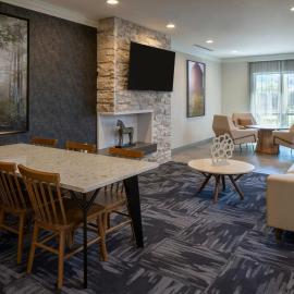 Fairfield Inn & Suites Orange Beach，位于奥兰治比奇的酒店