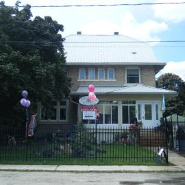 10th Avenue Guest House & Suites，位于Hanover的酒店
