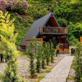 Nesli Villa & Bungalow - 3 no'lu Bungalov (2+1)，位于里泽的酒店