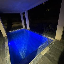 Villa 280 m2，位于塞特港的酒店