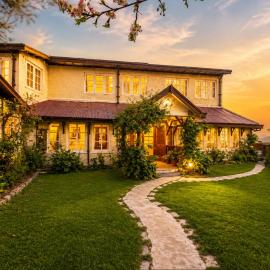Springfields - A Heritage Palace Since 1902 by Eastlynn Experiences,位于西姆拉的酒店