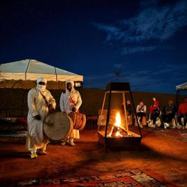 Sahara Nights Luxury Camp，位于梅尔祖卡的酒店