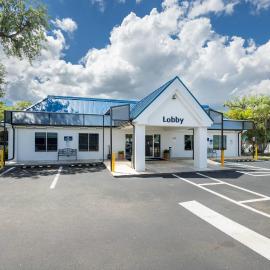 Days Inn by Wyndham Port Charlotte Town Center,位于夏洛特港的酒店