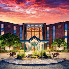 Best Western Parkhotel Brehna-Halle，位于布雷纳的酒店