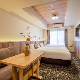 Apartment Hotel 11 Shinsaibashi 9，位于大阪的酒店