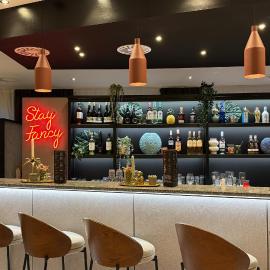DORMERO Hotel Fürth，位于菲尔特的酒店