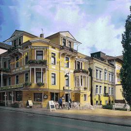 Hotel an der Hauptallee，位于巴特皮尔蒙特的酒店