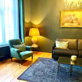 Cozy Couple Retreat near Thermes