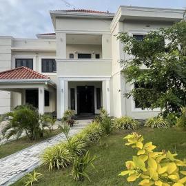Palm Breeze Villa