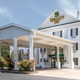 Quality Inn Greeneville - Tusculum，位于格林维尔的酒店