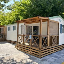 Camping La Aventura Playa，位于代穆斯的酒店