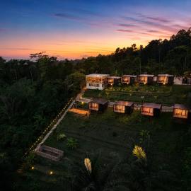 Capsul Jatiluwih - Forest View Capsules near Jatiluwih Rice Terraces，位于贾蒂卢维的酒店