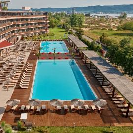 Sunny Beach Club - Adults Only #YouthfulVibes，位于阳光海滩的酒店
