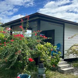 LE FARE BLEU ITI Bungalow climatisé en bord de lagon à Tiputa Rangiroa - Demi-pension & vélos gratuits