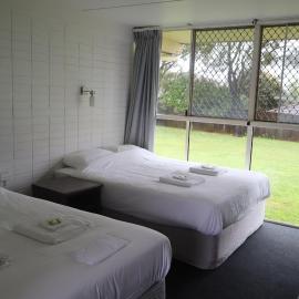 Hilltop Hotel，位于Goonellabah的酒店