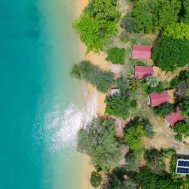 The Woods Beachfront Tent Yao Noi，位于Ko Yao Noi的酒店