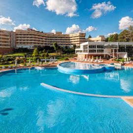 Hissar Spa Hotel，位于希萨里亚的酒店