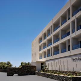 Tinos Beach Hotel，位于基奥尼亚的酒店