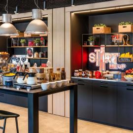 Ibis Barcelona Aeropuerto Viladecans，位于维拉德塞斯的酒店