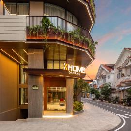 XHOME Danang Hotel & Suite - Near My Khe Beach，位于岘港的酒店