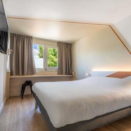 Ibis budget Chambéry Centre Ville- Hôtel Rénové，位于尚贝里的酒店