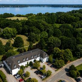 NordWest-Hotel Bad Zwischenahn，位于巴德茨维什安的酒店
