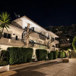 Albatros Apartments，位于利卡塔的酒店