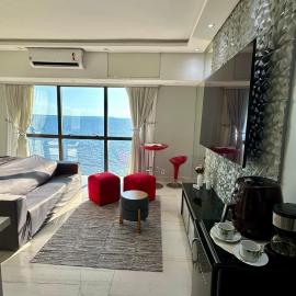 Tropical Hotel Flat Luxuoso com vista para o Rio,位于马瑙斯的酒店