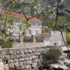 Waterfront villa with fantastic view