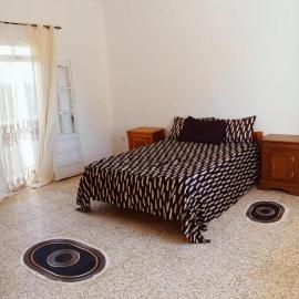 Appartement avec terrasse Vu sur mer，位于Rebaïb的酒店