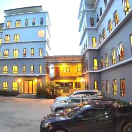 DD Residence Sai5 Salaya ห้องพัก ดีดี สาย5 ศาลายา，位于Ban Bang Rathuk的酒店