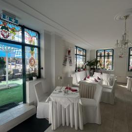 DREI SEEN HOTEL BRANDENBURG in Lindow Ratskeller，位于林多夫的酒店