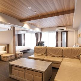 INOVA Kanazawa，位于金泽的酒店