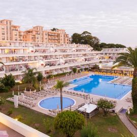 Muthu Clube Praia da Oura，位于阿尔布费拉的酒店