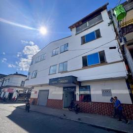 HOTEL DORADO PUERTO BERRIO，位于Puerto Berrío的酒店