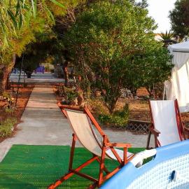 Villa Il Giardino con Piscina a soli 350 mt dalla Spiaggia di Punta Prosciutto，位于普罗斯西托角的酒店