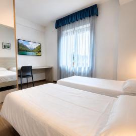 Hotel International，位于塔尔维西奥的酒店
