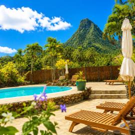 Eco Lodge Village Temanoha，位于Paopao的酒店