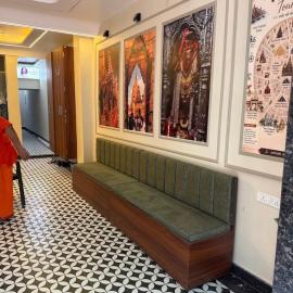 Kashi Heritage by Ishwar Atithi Bhawan Walking Distance to Kashi Vishwanath Mandir & Dashashwamedh Ghat，位于瓦拉纳西的酒店