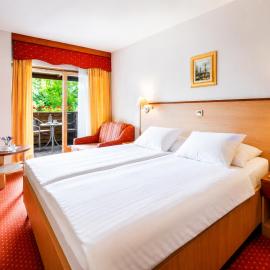 Terme Banovci - Hotel Zeleni Gaj，位于巴诺夫茨的酒店