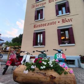 Albergo Brustolon，位于Dont的酒店